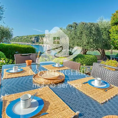 Villa Idyllique En Front De Mer Saint-Jean-Cap-Ferrat